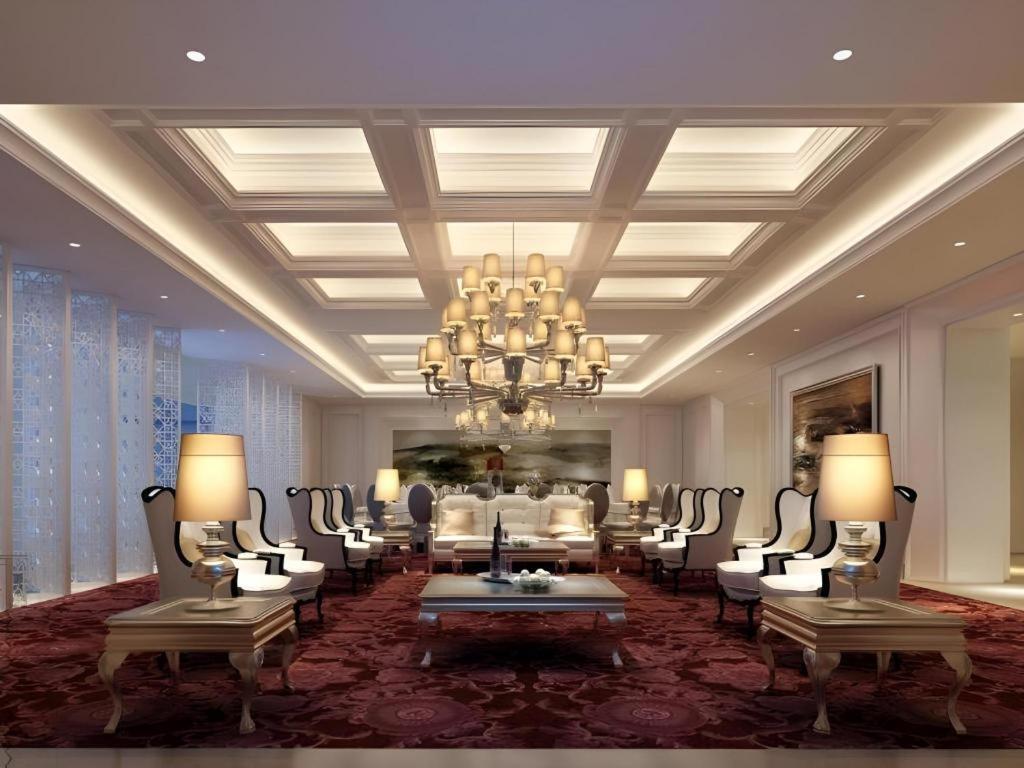 Wyndham Garden Hotel Lingshui  Exterior photo