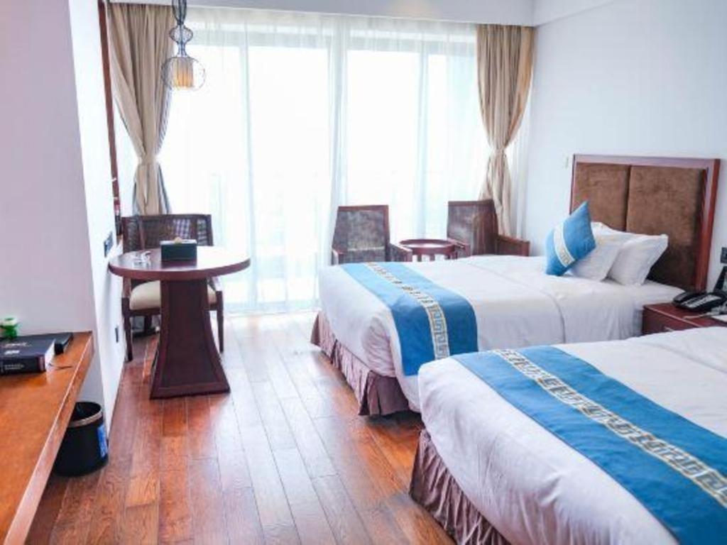 Wyndham Garden Hotel Lingshui  Exterior photo